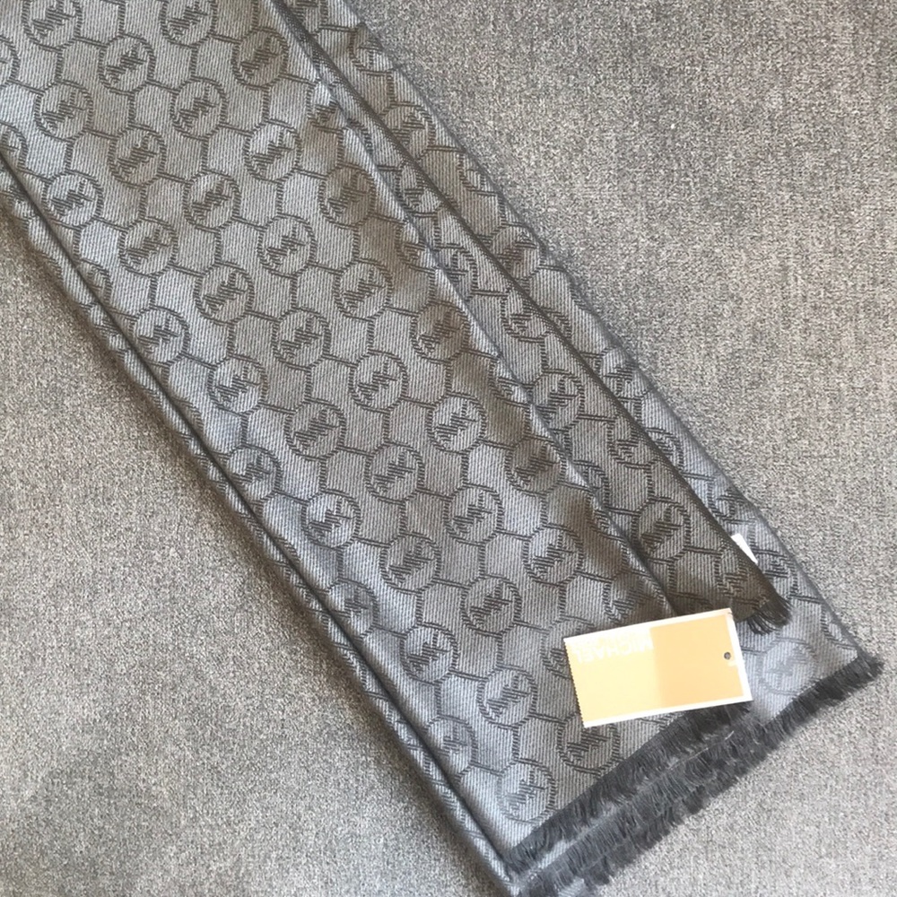 Michael Kors Scarf